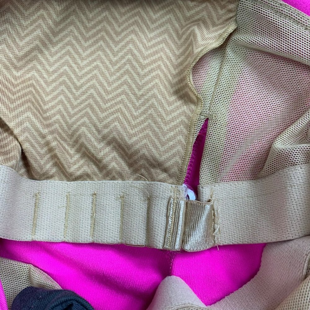 Lululemon Scoop Me Up Tank Size 6 - Picture 8 of 8